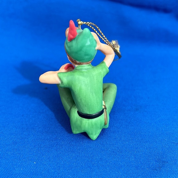 Grolier Disney Peter Pan Dated 1995 Ornament - Picture 2 of 10